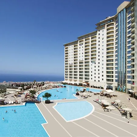 Gold 1+1 In Free Aquapark Villa Alanya